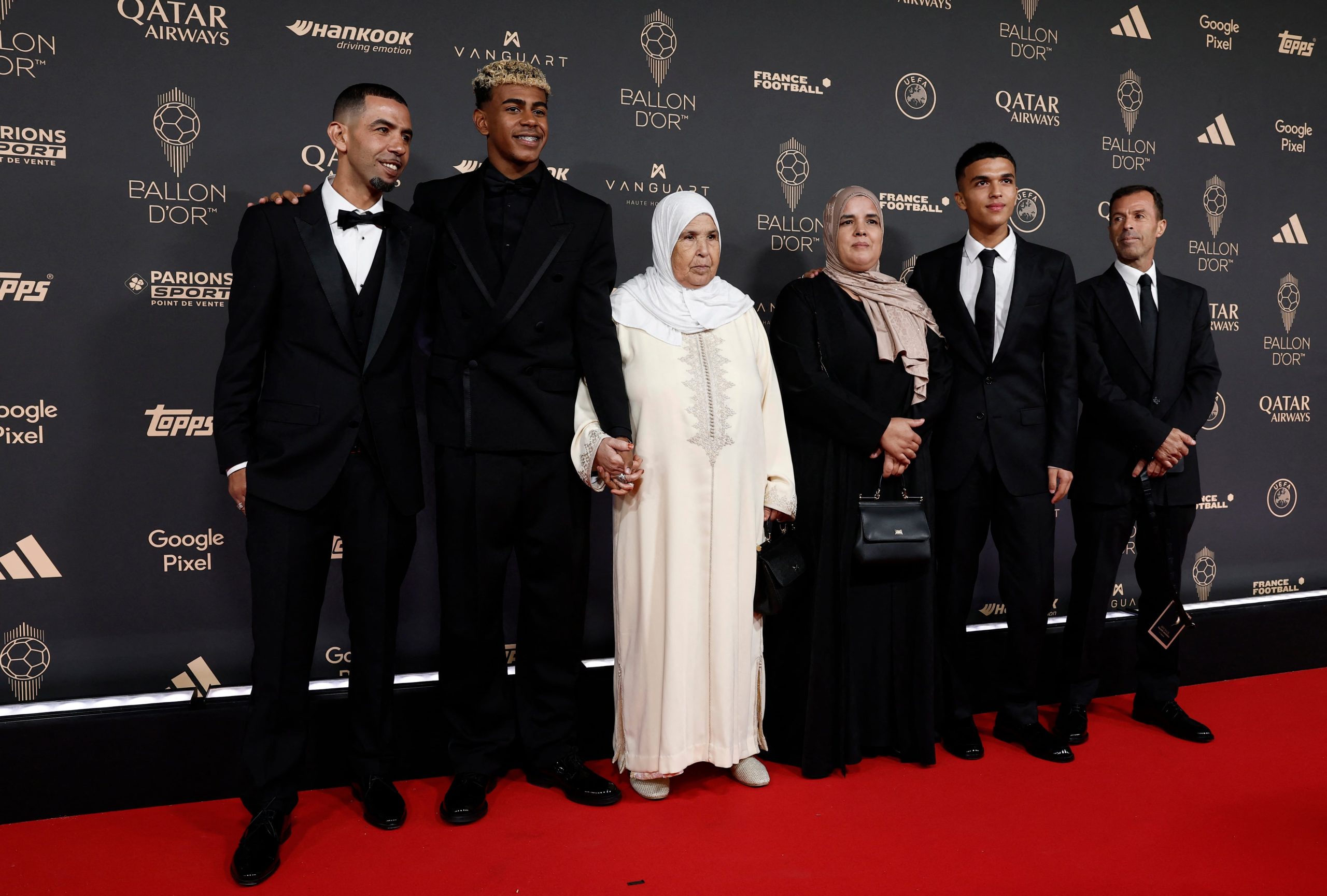Los filosos dardos del padre de Lamine Yamal tras la gala del Balón de Oro: “Aquí ha pasado algo muy raro”