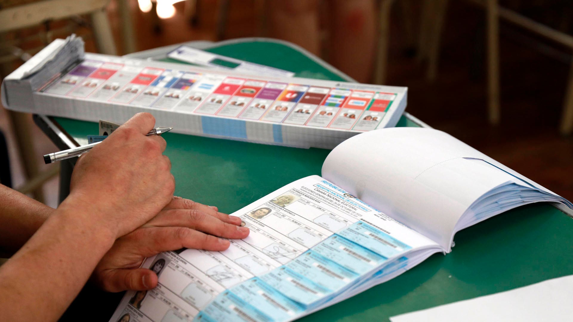 A qué hora se conocerán los resultados de las elecciones legislativas nacionales 2025
