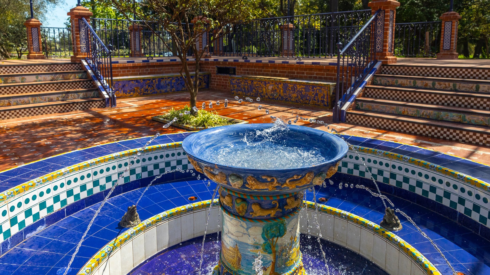 El Patio Andaluz, la joya sevillana del Rosedal de Palermo, vuelve a brillar como hace casi un siglo