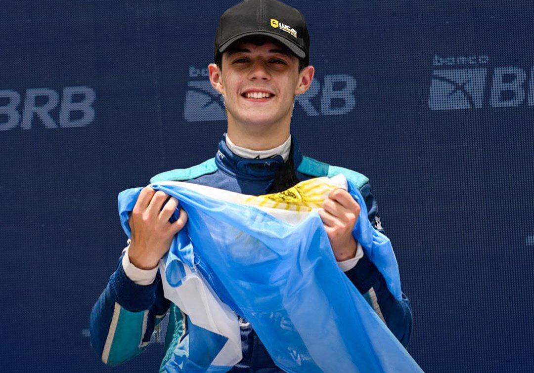 Fue campeón en el exterior y acordó con los mismos representantes que Colapinto: quién es el talento argentino que sorprende