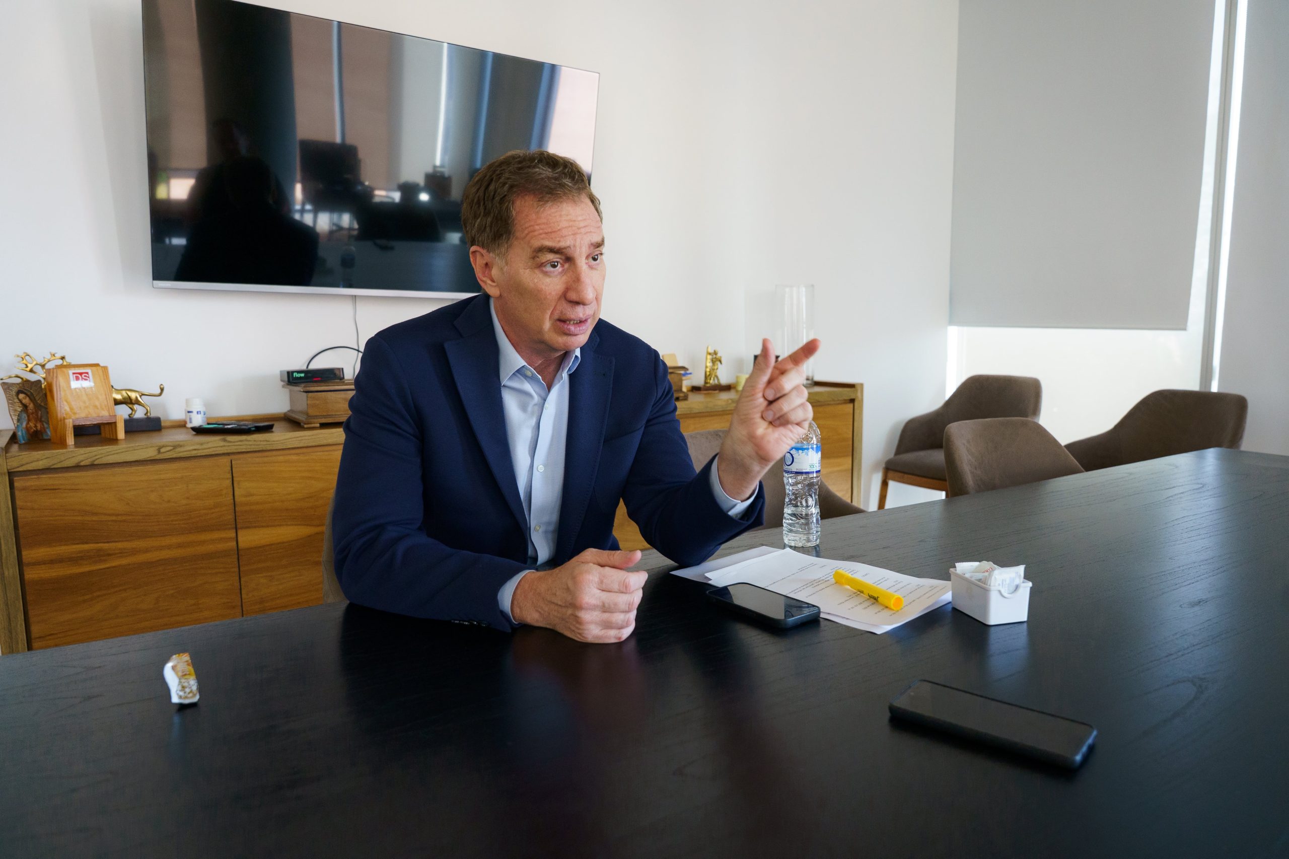 La Cámara Electoral ordenó reimprimir los afiches de La Libertad Avanza con la foto de Diego Santilli y la nueva grilla de candidatos