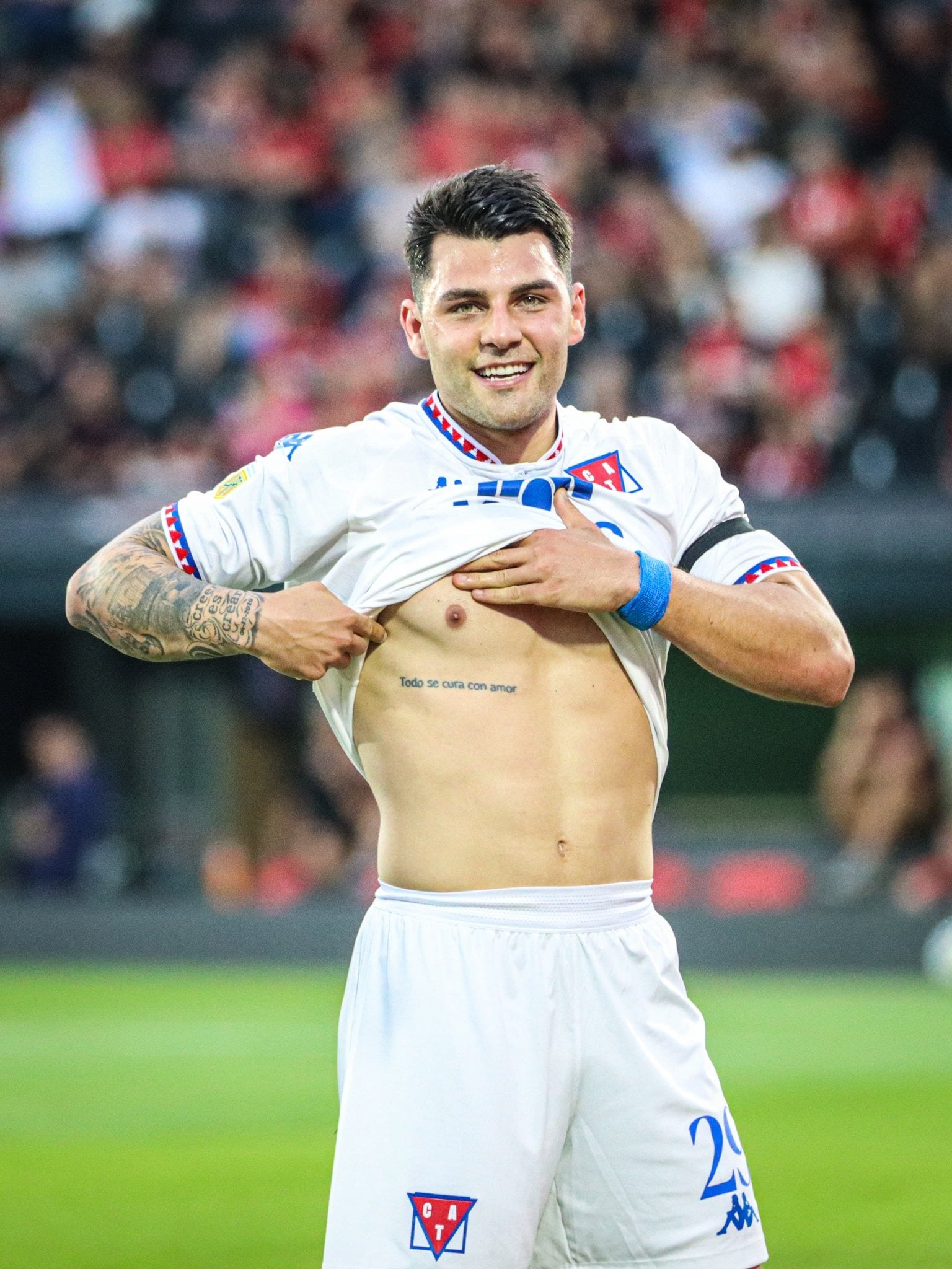 La reflexión del hijo de Miguel Russo tras marcarle un gol a Newell’s con Tigre: “Hoy es un día para recordarlo con una sonrisa”