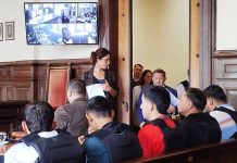 Cinco hombres fueron imputados por la avioneta cargada con cocaína