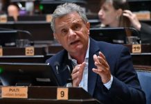 “Milei quiere entregar nuestra soberanía marítima”