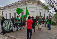 Paro y movilización por tiempo indeterminado en Tafí Viejo