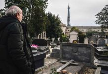 La Ciudad Luz ofrece tumbas en sus necrópolis a cambio de que quien adquiera una parcela la restaure