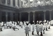 Así eran las escuelas argentinas a principios del siglo XX, según archivos oficiales