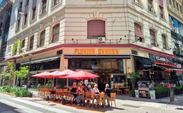 Cafetines de Buenos Aires: el origen de un sitio que fue vanguardia y rompió con lo establecido en medio de un entorno conservador