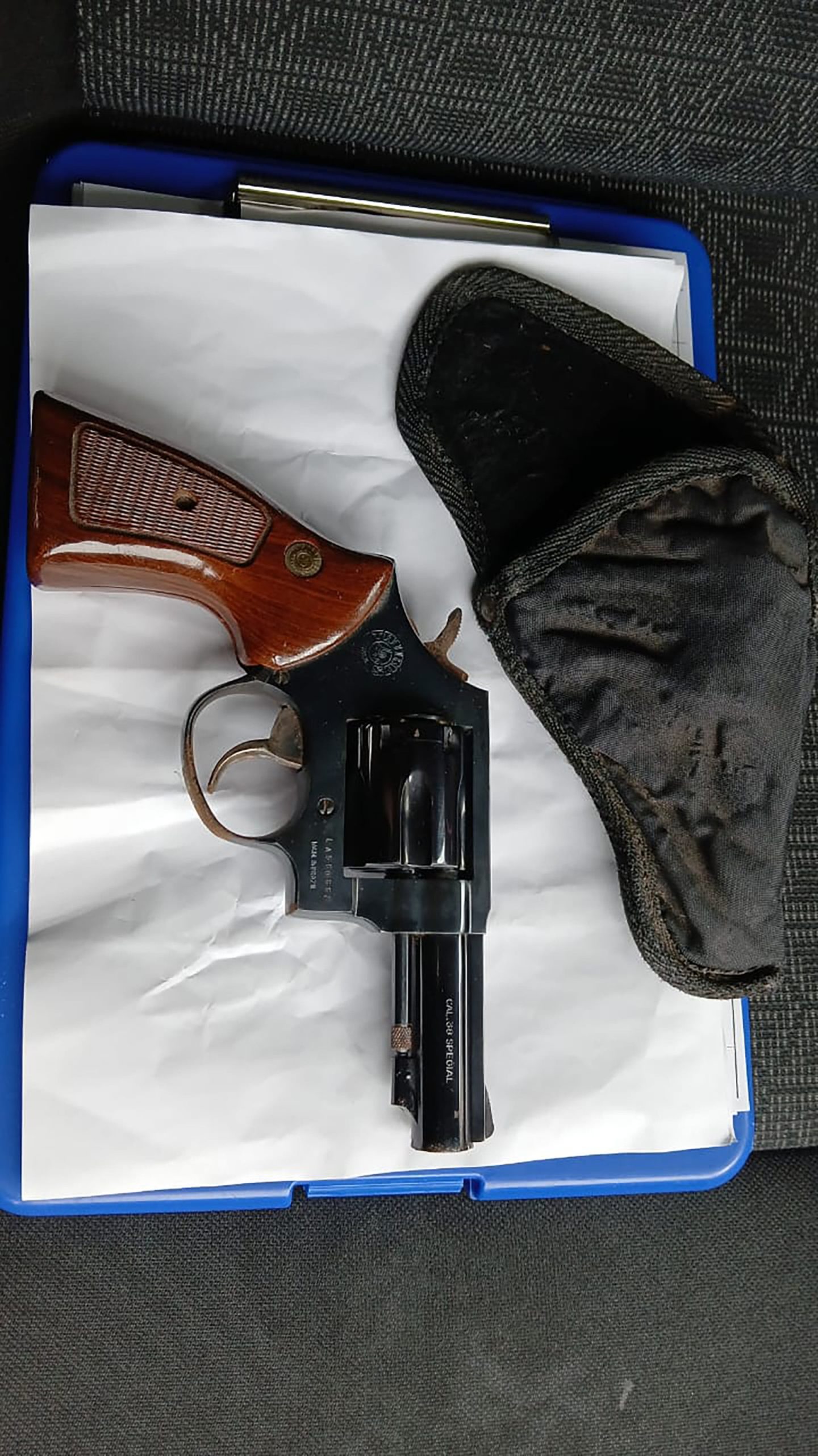 Comienza el juicio por jurados contra el ex policía que mató a su vecino por el volumen de la música