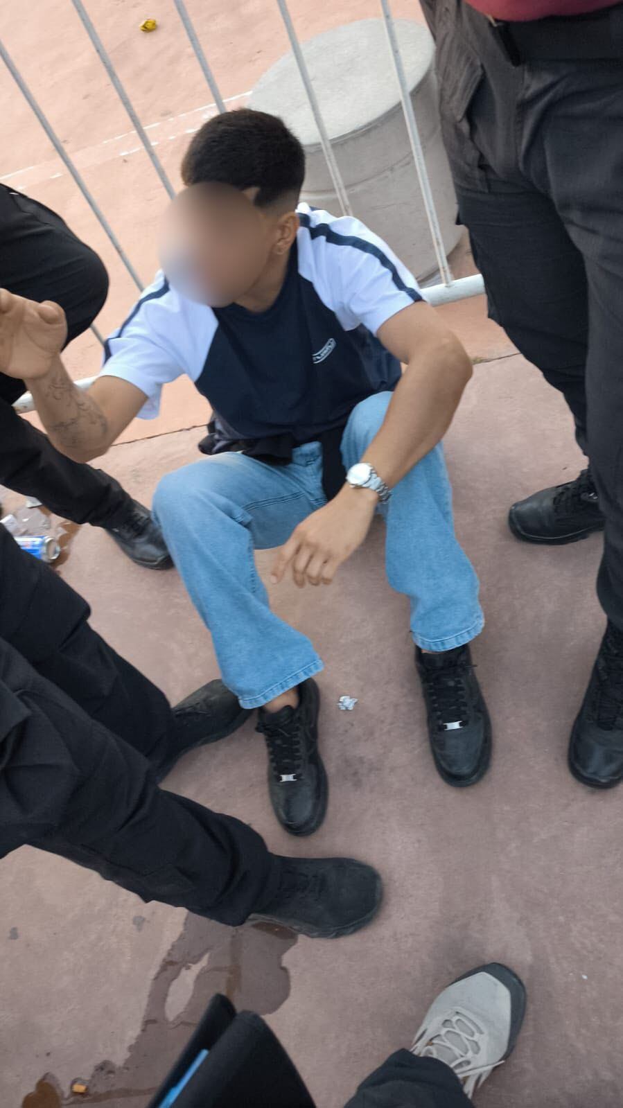 Detuvieron a un hombre con 12 celulares robados durante una fiesta electrónica en Costanera Norte