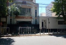 Detuvieron a un hombre que escupió un templo de la comunidad judía en Villa Crespo