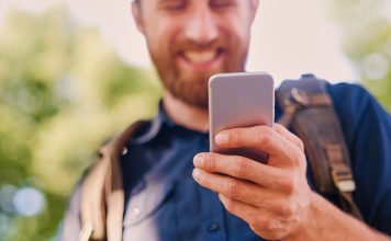 Diez canciones para dedicar a un hombre y enviar por WhatsApp