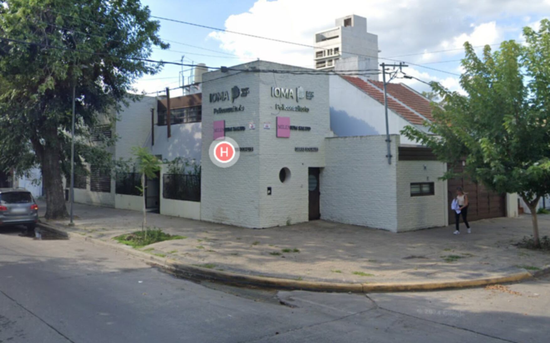 Dos delincuentes robaron la moto de la esposa de un policía y todo terminó en un intenso tiroteo