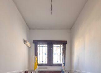 El despacho del expulsado senador Edgardo Kueider fue convertido en una zona para rezar