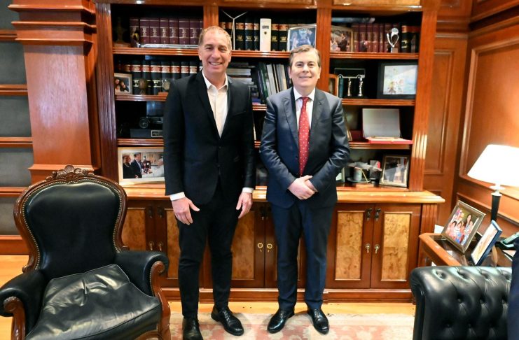 El limitado camino de la negociación política: la lapicera de Economía y el mensaje repetido de gobernadores