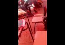 El video de un violento ataque en una escuela de Junín: entró al aula y golpeó con una cadena a una compañera de su hija