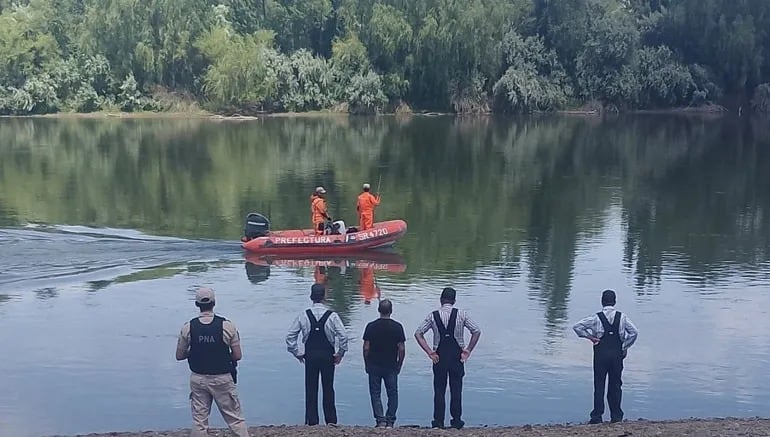 Encontraron el cuerpo del tercer integrante de la familia menonita que se ahogó en el Río Negro