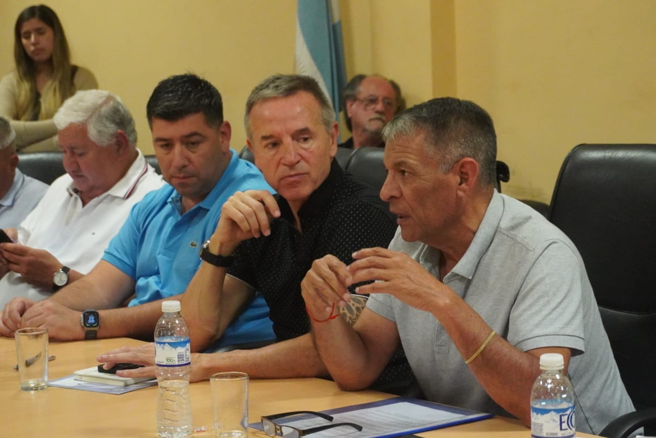 Fuerte amenaza de la CGT al Gobierno por la reforma laboral: “Si no nos llaman, chocarán con la pared de siempre”