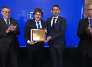 Javier Milei recibió un reconocimiento de la DAIA: “En Argentina tenemos tolerancia cero al antisemitismo”