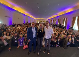 Karina Milei encabezó un acto en Mar del Plata para preparar la estrategia en el Congreso y la disputa de poder en PBA