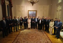 La Casa Rosada encara el tramo final de la negociación con los gobernadores y busca doblegar el poder del PJ en el Congreso