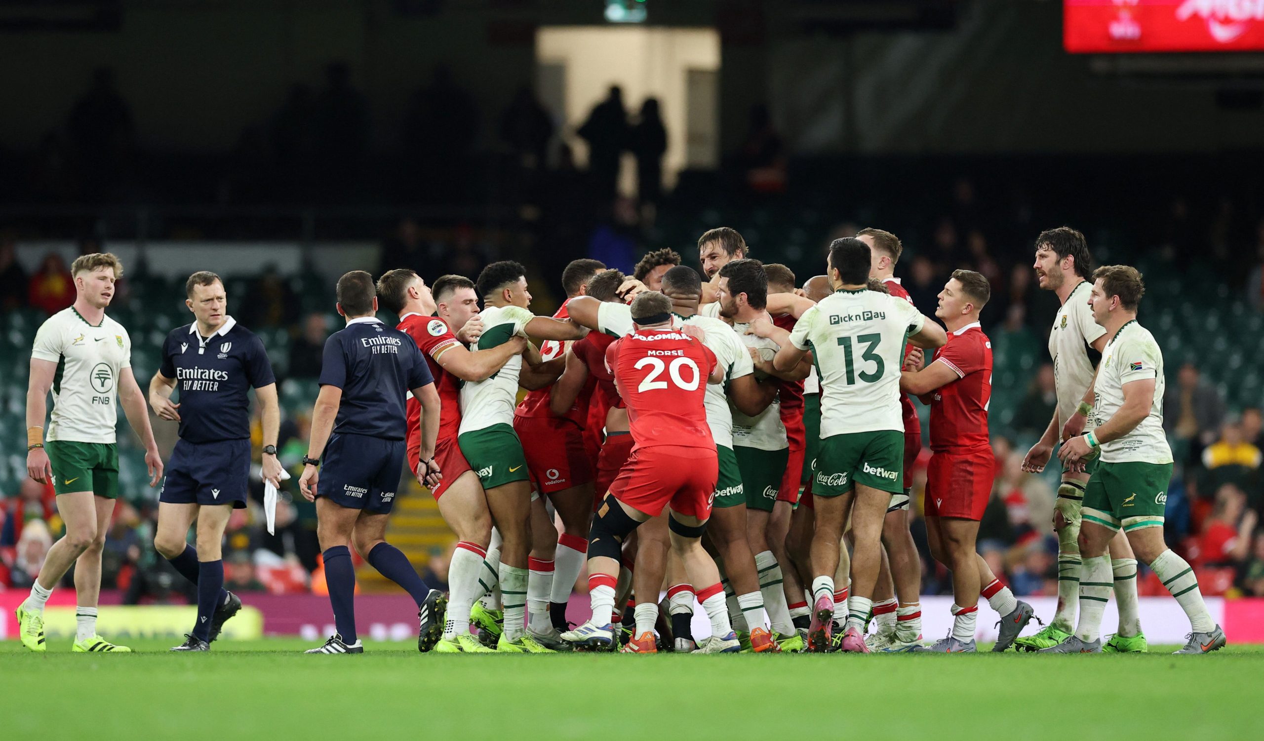 La desagradable agresión de una estrella de los Springboks a un rival cuando ganaban 73-0: podría recibir una severa sanción