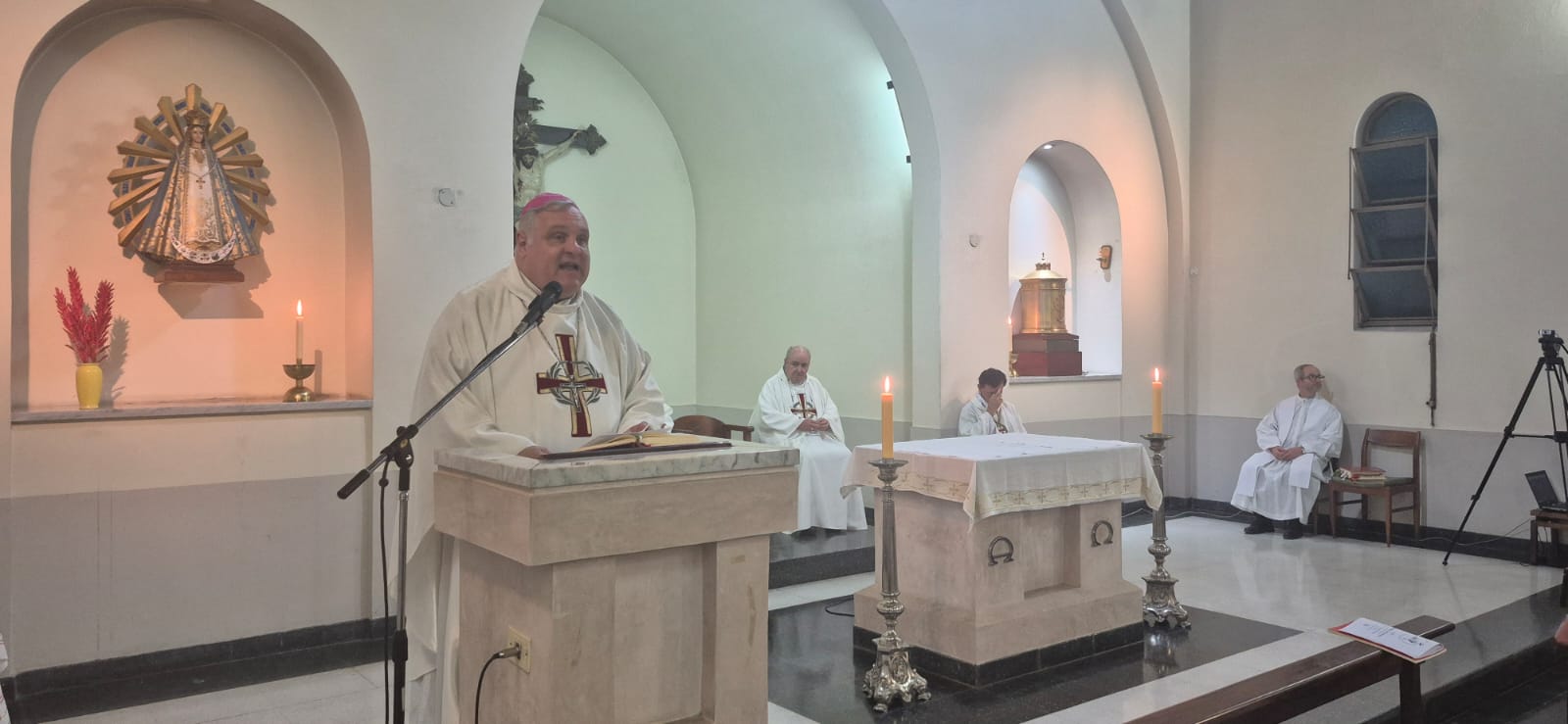 La Iglesia hizo un fuerte llamado a la política y pidió por “los discapacitados, los jubilados y los pobres”