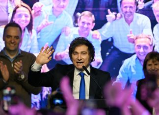 Milei, ante el desafío de un reloj de arena que ya se dio vuelta