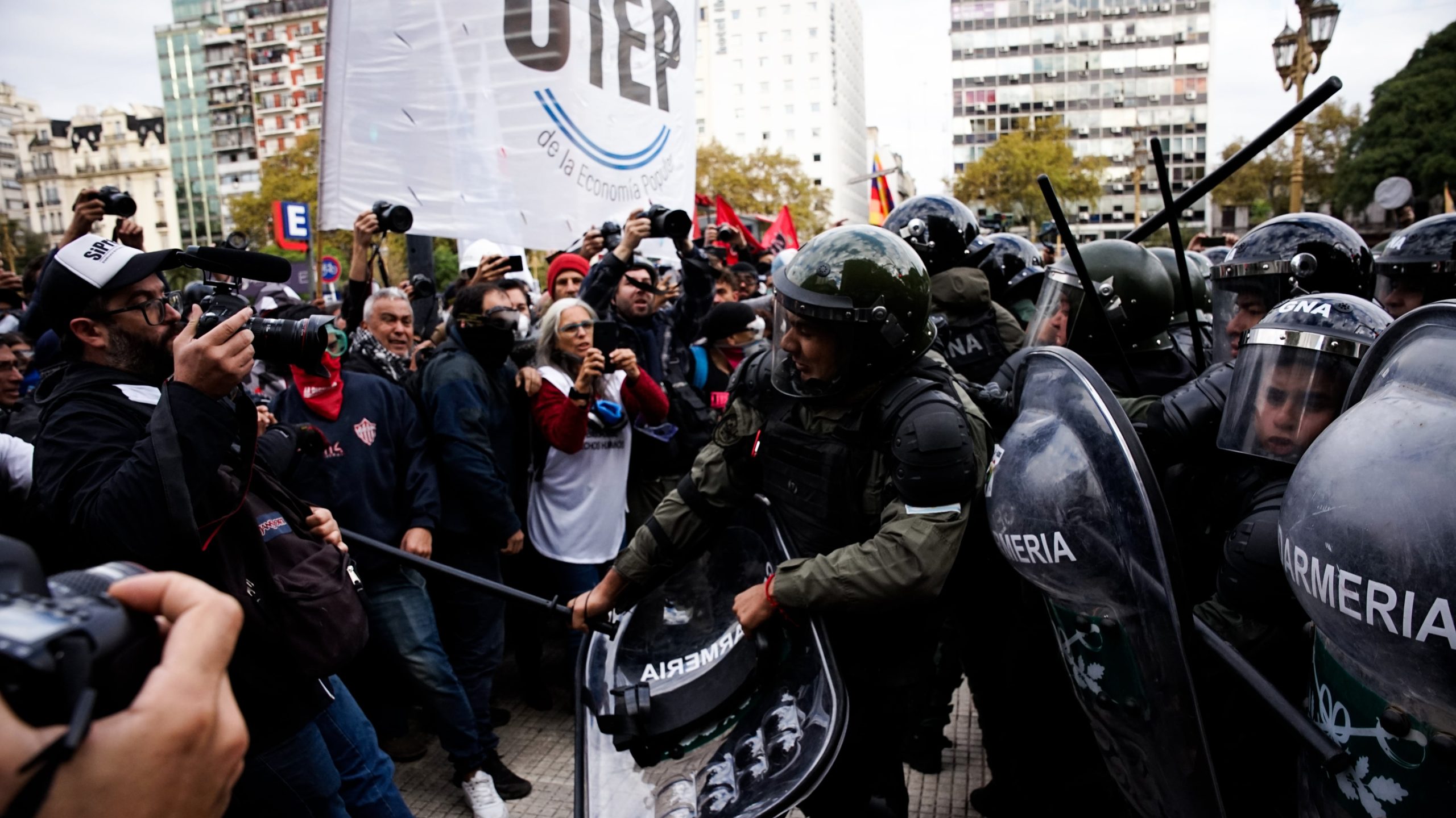 Nuevo miércoles de protesta piquetera y de jubilados: marcharán desde el Congreso hasta Plaza de Mayo