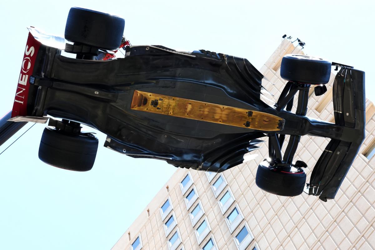 Para qué sirve la plancha del piso en los autos de F1 que derivó en las exclusiones de los McLaren en Las Vegas