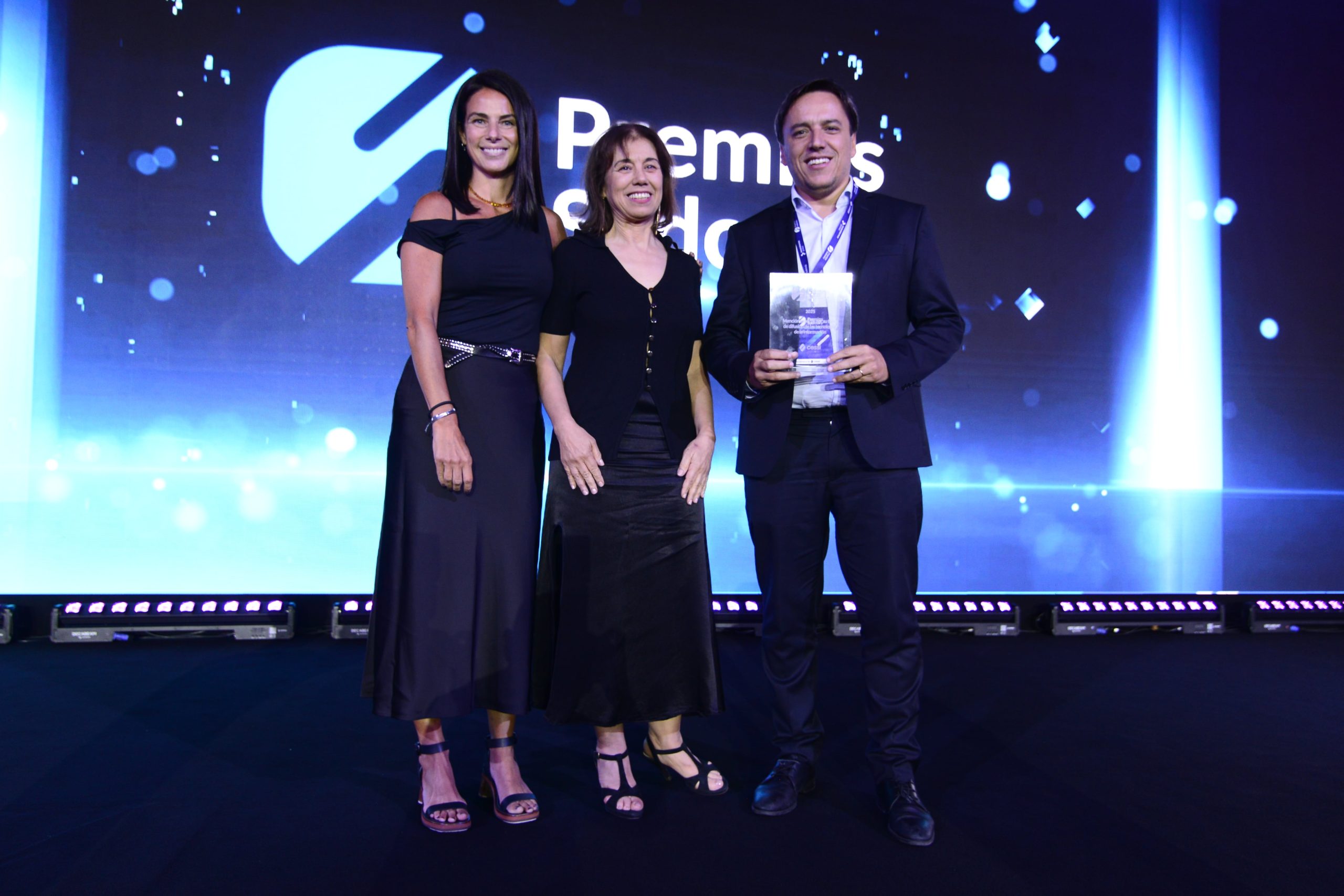 Premios Sadosky 2025: LA NACION fue distinguida por su labor periodística y por FuturIA