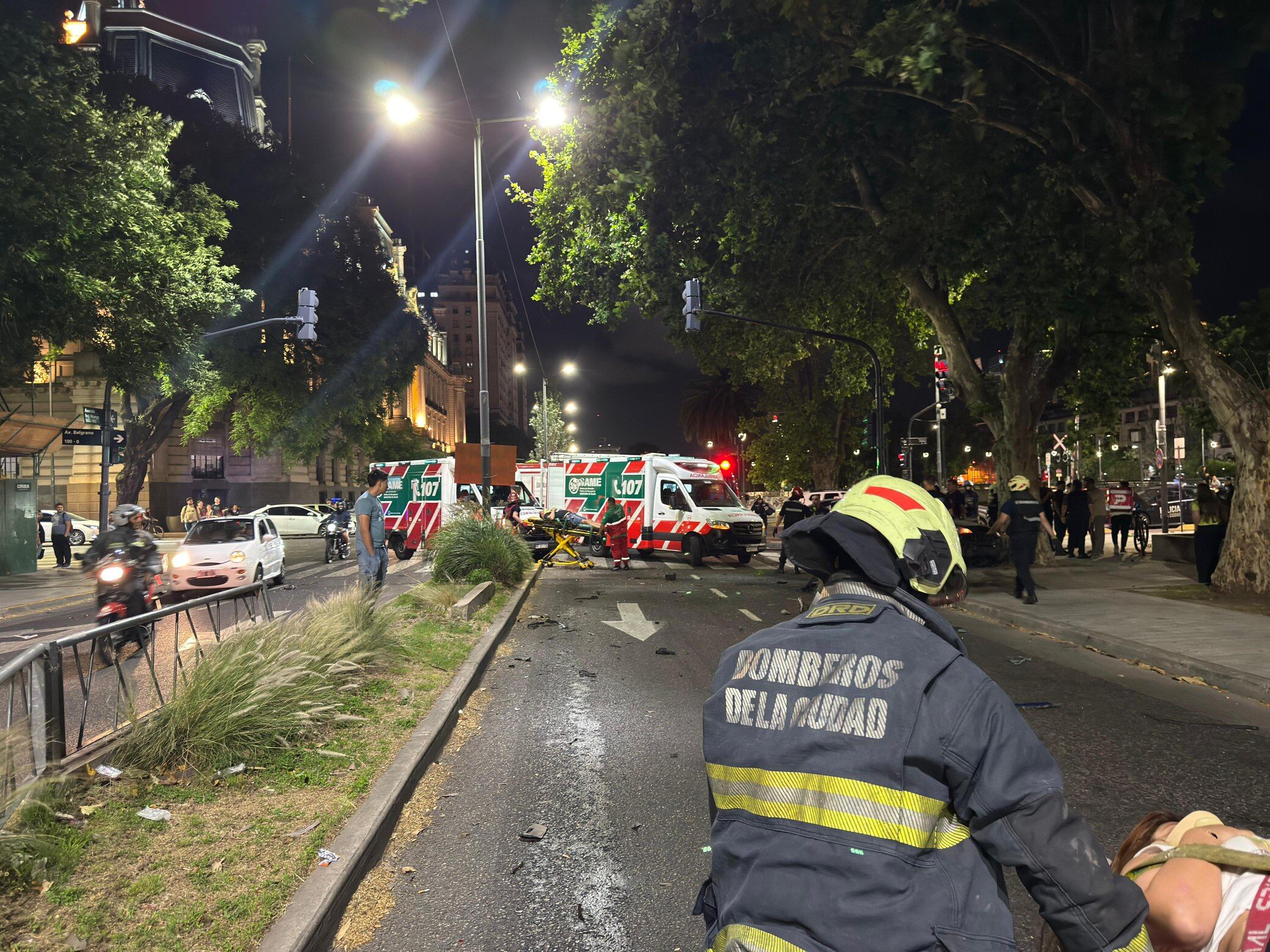 Tragedia en Monserrat: murieron dos personas y hay dos heridos de gravedad tras un fuerte choque