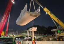 Video: así es el megaoperativo en la Dellepiane para montar la estructura del puente peatonal Piedra Buena