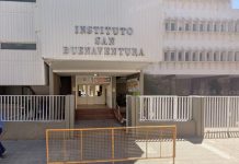 Violenta escena en una escuela de Córdoba: un alumno le arrojó agua hirviendo a un preceptor