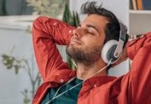 Qué significa escuchar música muy fuerte, según la psicología