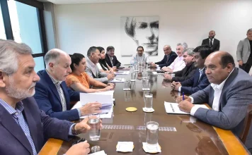 Rechazaron el pedido de destitución contra Edmundo Jiménez