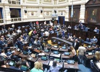 El intendente de San Nicolás se refirió a la polémica que protagonizó en la Legislatura: “No querían a nadie que los pusiera en evidencia”