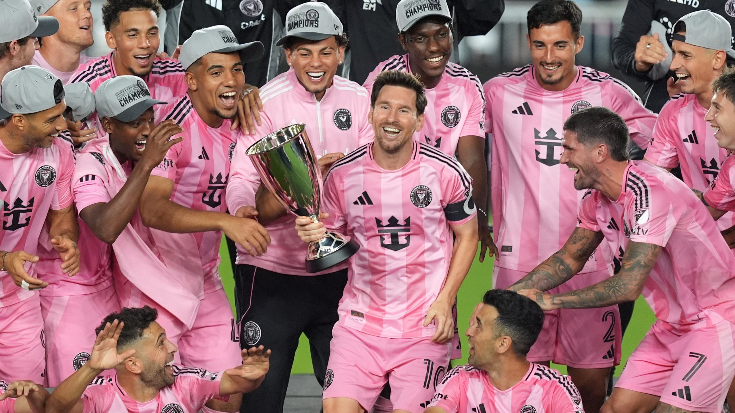 El show de Messi para darle el título de la MLS al Inter Miami: asistencia clave para De Paul y un pase genial que enloqueció a Mascherano