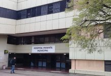 Internaron a una bebé con signos de maltrato en Córdoba: presentaba golpes, quemaduras y una intoxicación por cocaína