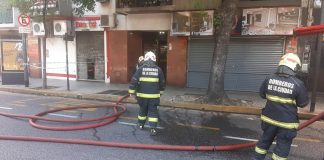 Se incendió un edificio en Balvanera y cinco personas fueron hospitalizadas por inhalación de humo