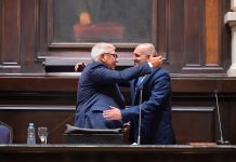 Un hombre de Máximo Kirchner regresa a la presidencia en Diputados PBA y Kicillof pidió por el endeudamiento